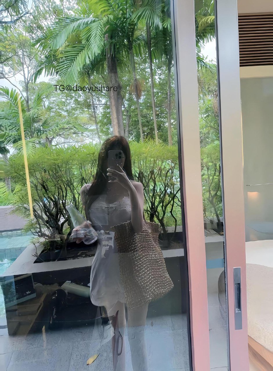 都快兔了 2025-08-28 18:16:25 照片合集 77p 都快兔了差点兔了 第3张