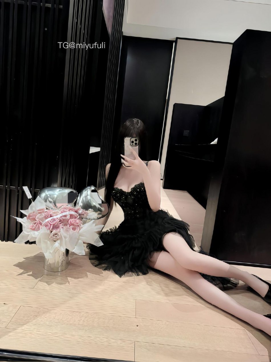 都快兔了 2025-08-28 18:16:25 照片合集 77p 都快兔了差点兔了 第13张