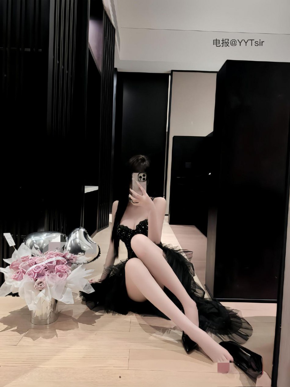 都快兔了 2025-08-28 18:16:25 照片合集 77p 都快兔了差点兔了 第12张