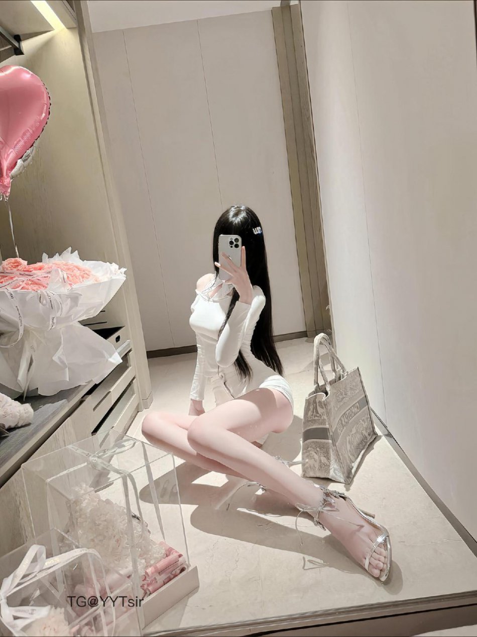 都快兔了 2025-08-28 18:16:25 照片合集 77p 都快兔了差点兔了 第29张