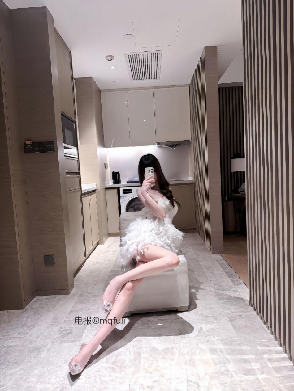 都快兔了 2025-08-28 18:16:25 照片合集 77p 都快兔了差点兔了 第41张