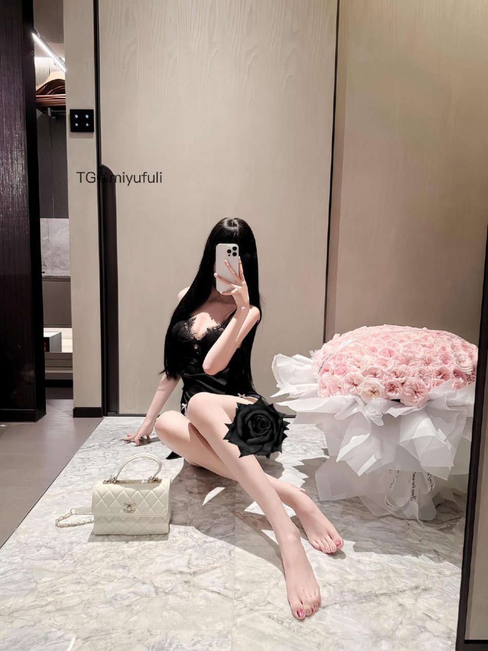 都快兔了 2025-08-28 18:16:25 照片合集 77p 都快兔了差点兔了 第45张