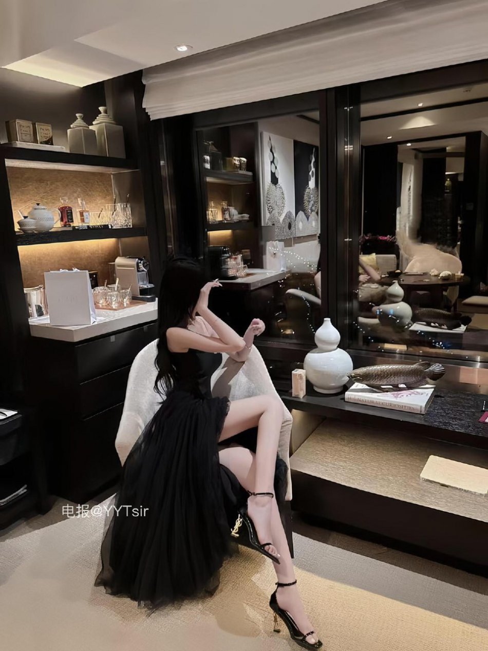 都快兔了 2025-08-28 18:16:25 照片合集 77p 都快兔了差点兔了 第50张