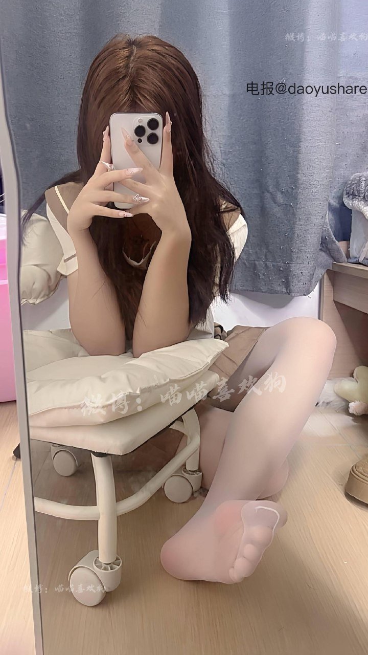 喵喵喜欢狗 2025-08-29 12:36:59 想给你一脚 又怕你抓着我的脚不放 第2张