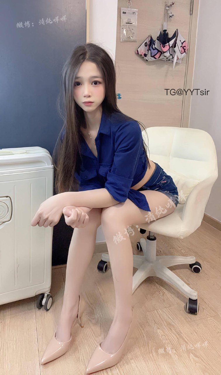 清纯咩咩 2025-08-29 14:06:08 永久VIP送姐姐微信哦！ 第7张