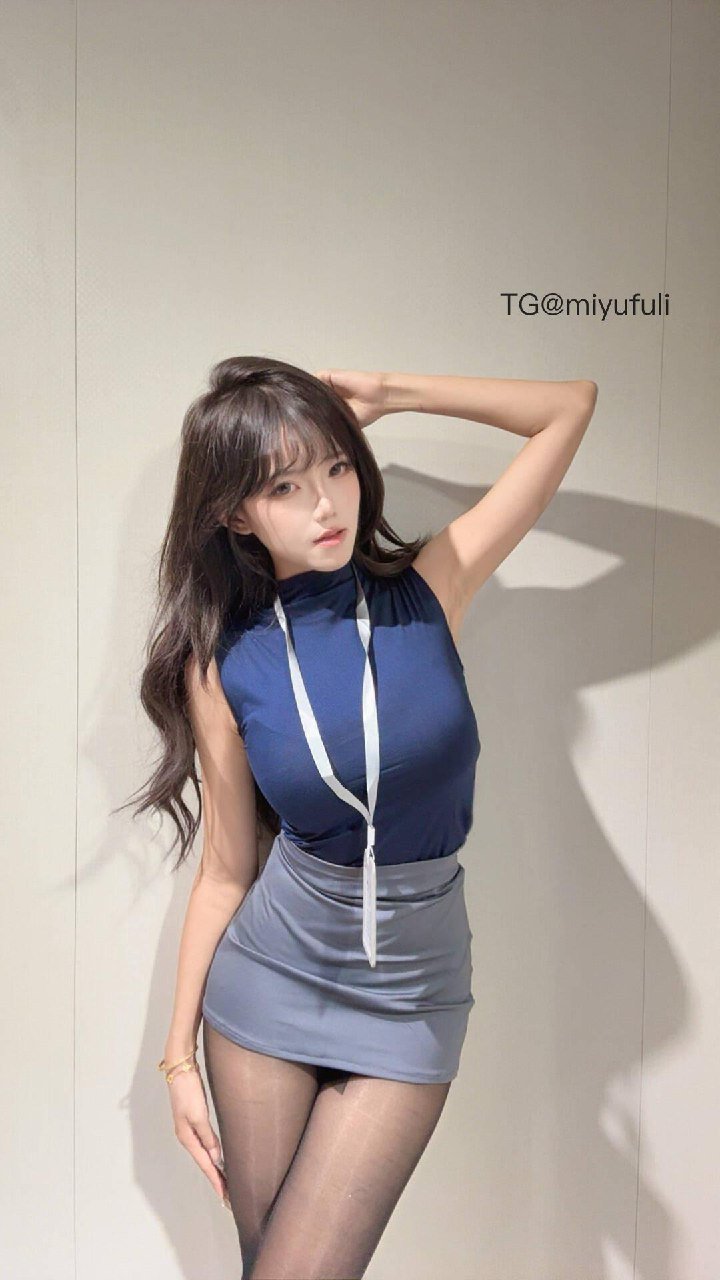 麻心汤圆 2025-08-31 00:46:07 你身上有她的香水味 一闻就没我的贵 第4张