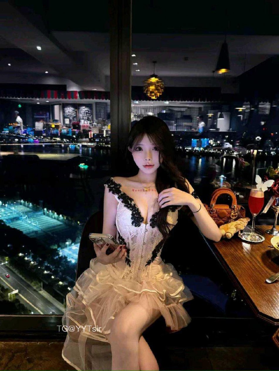 兔比 2025-08-28 17:32:24 申请加入你的购物车成为你熬夜的宝贝 兔兔比 第4张