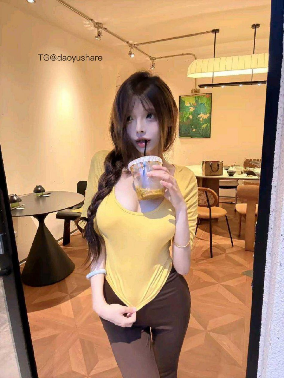 兔比 2025-08-28 17:29:24 你小子能睡三万多天和我睡两天怎么了 第9张