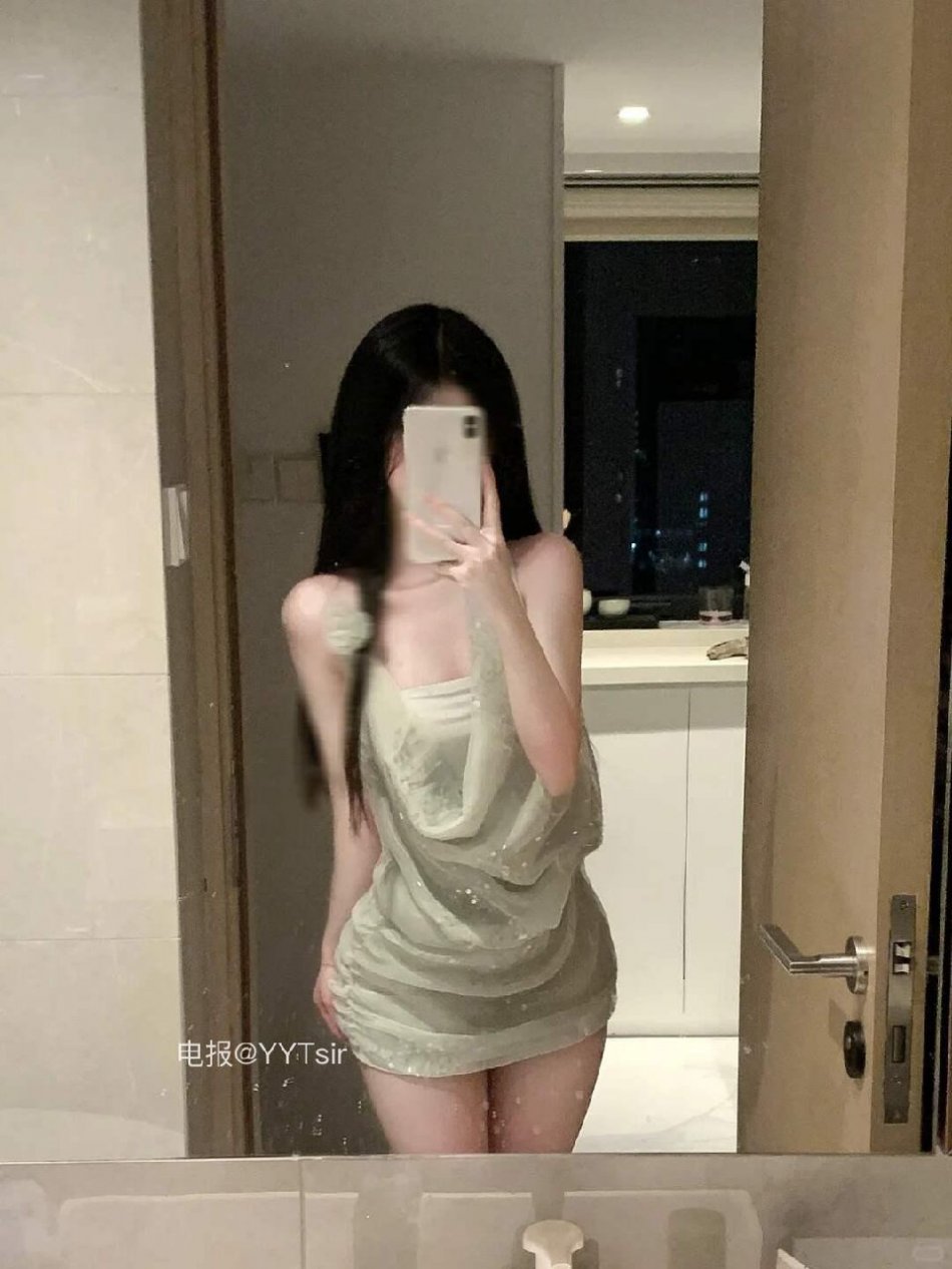 小奶猪🐽 2025-08-04 09:52:07 最近又偷懒了😘 能原谅我吗 小奶猪 第1张