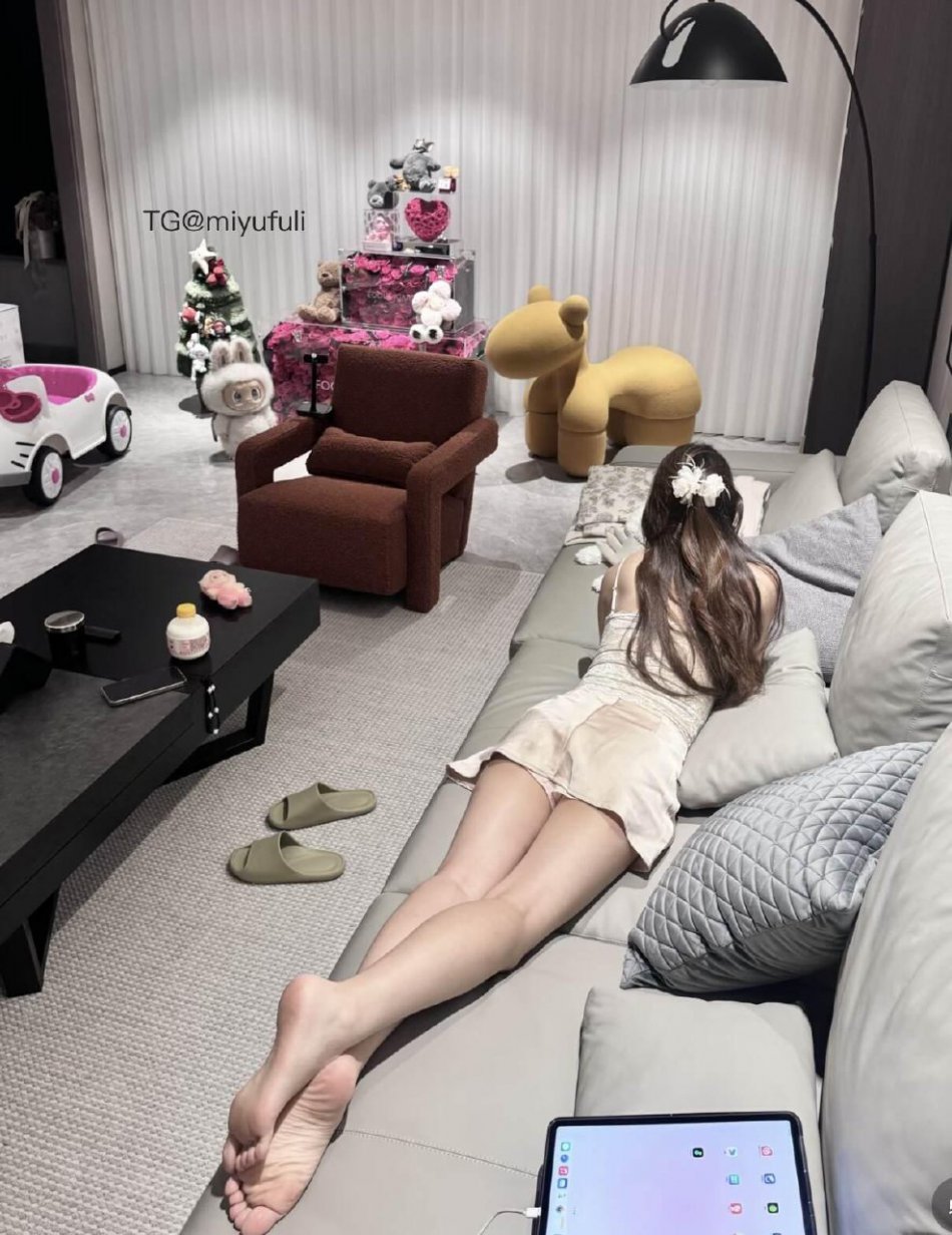 小奶猪🐽 2025-08-04 09:52:07 最近又偷懒了😘 能原谅我吗 小奶猪 第5张