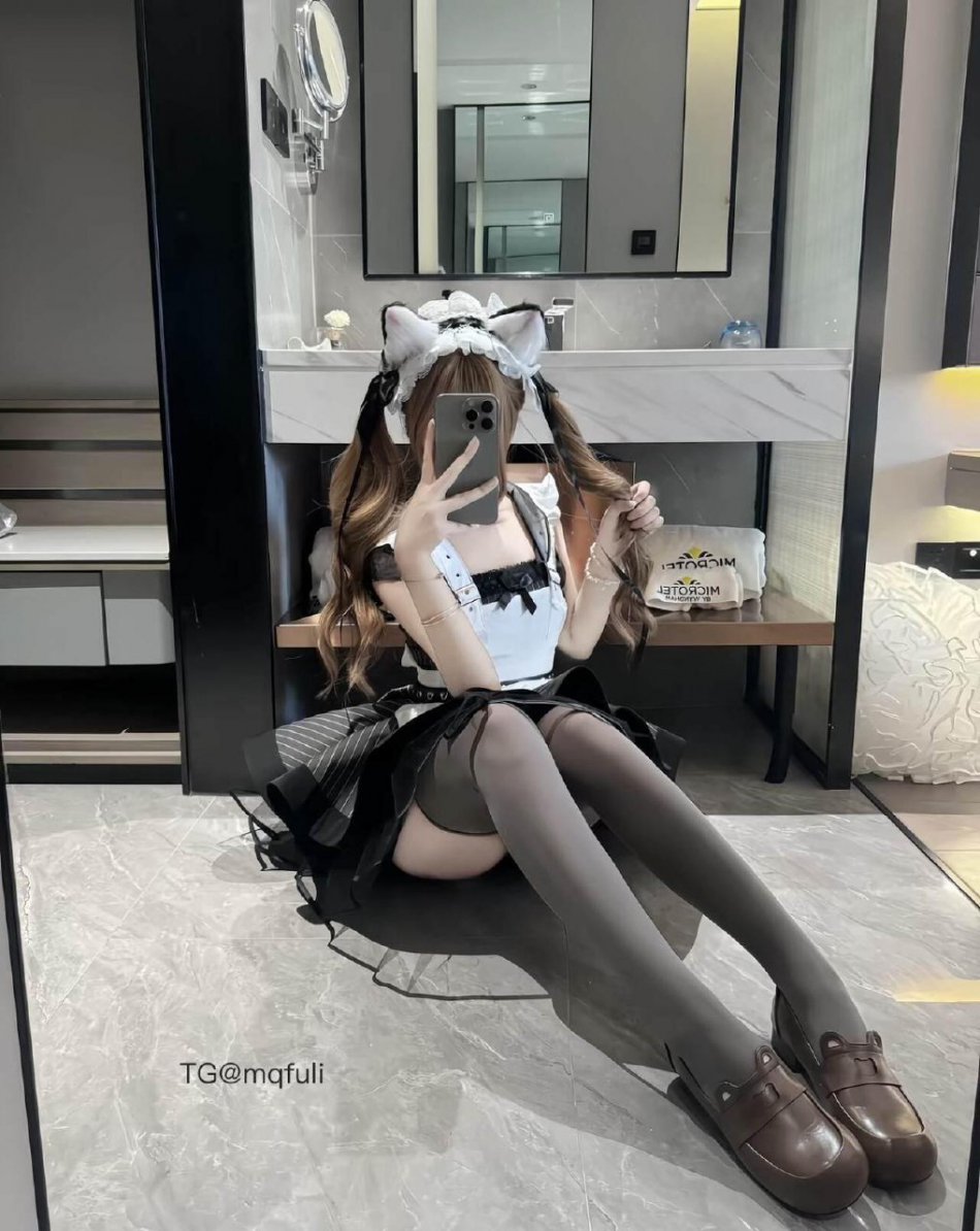 小妞妞💕 2025-08-17 12:18:11 你不心疼我 自然有人心疼我 小妞妞 第3张