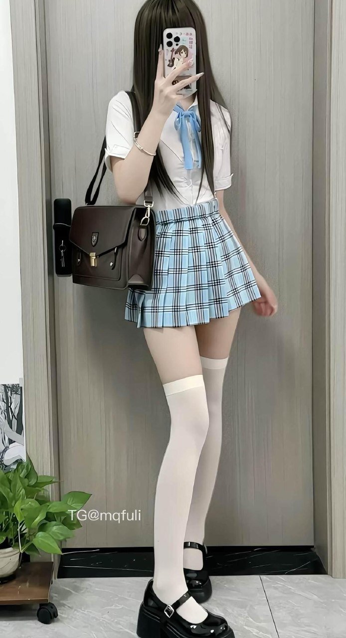 小妞妞💕 2025-08-24 09:21:55 臣服在我的脚下吧 小妞妞 第4张