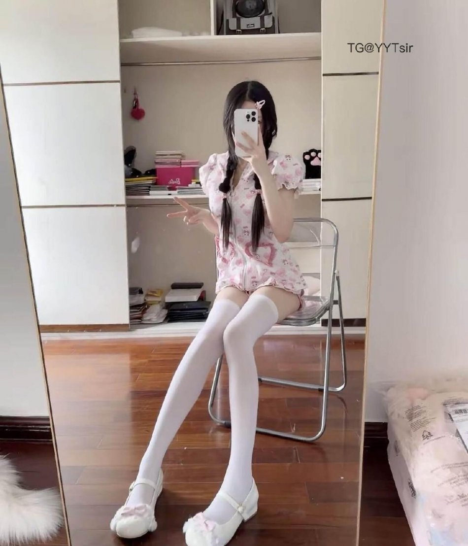 小妞妞💕 2025-08-15 01:37:30 独属于你的邀约💜 小妞妞 第4张