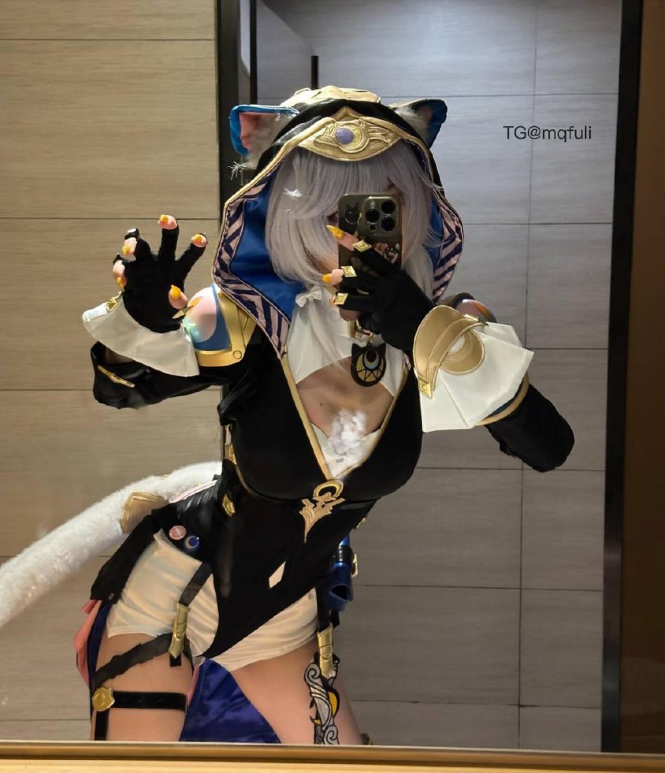 小妞妞💕 2025-08-12 13:50:52 呀～脚底脏了😤 小妞妞 第1张