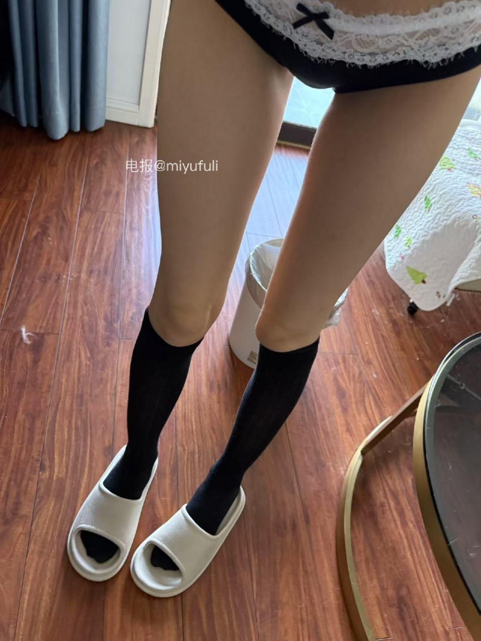 月饼 2025-08-09 15:18:32 还是决定漏出来给你们看看 第3张