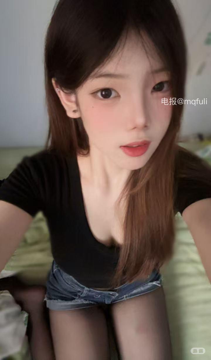 薯条ovo 2025-08-13 11:29:21 会员哥哥还想看什么