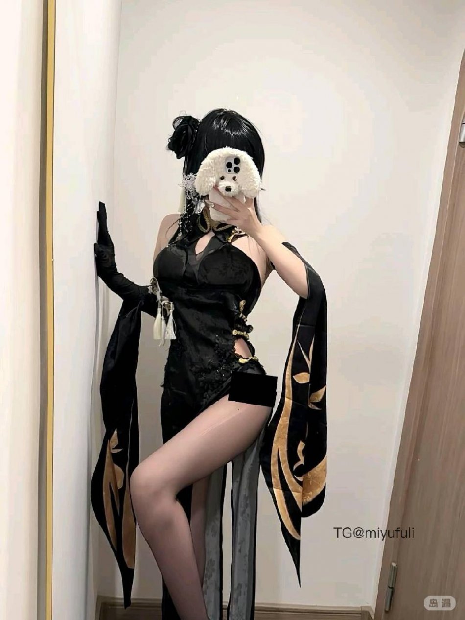 630930 2025-08-19 14:06:47 嘴好干 我的意思是宝宝亲亲^ω^