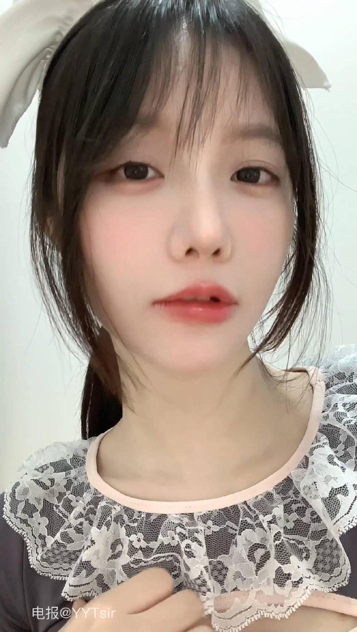 大摆锤 2025-09-02 15:38:16 女仆装扮你爱了吗？