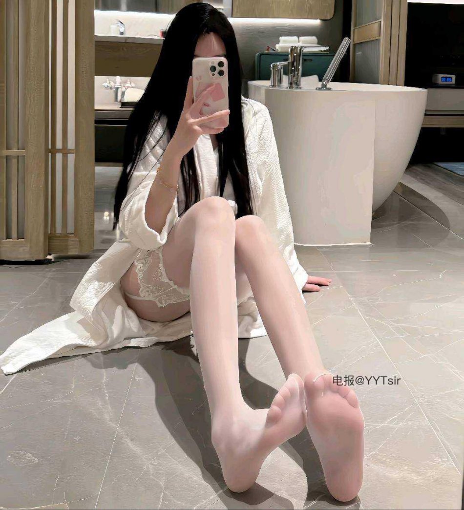 都快兔了 2025-09-07 03:40:37 两个人的夜晚 腿软互道晚安 都快兔了差点兔了 第12张