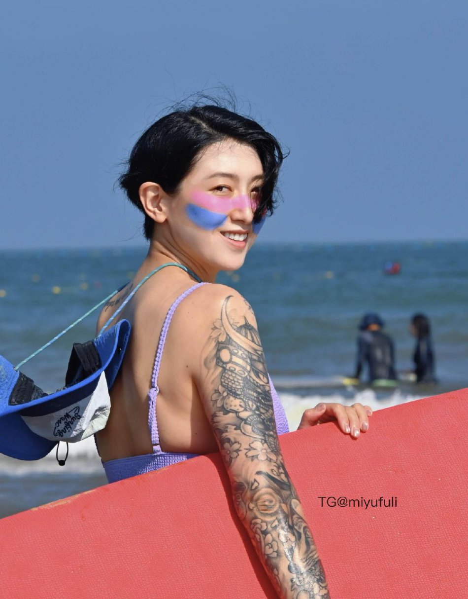 栗子Chen 2025-09-12 19:48:10 在海边拍了好多 第3张