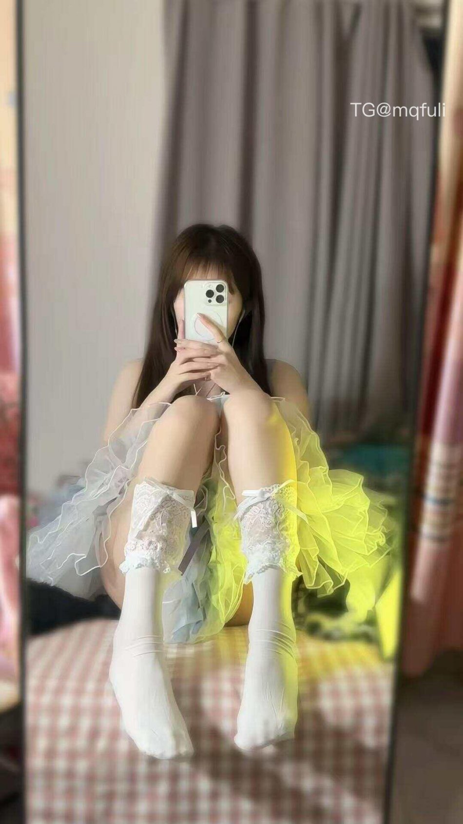 莹莹iio 2025-09-10 10:52:51 还是第一次穿这种袜子 第2张