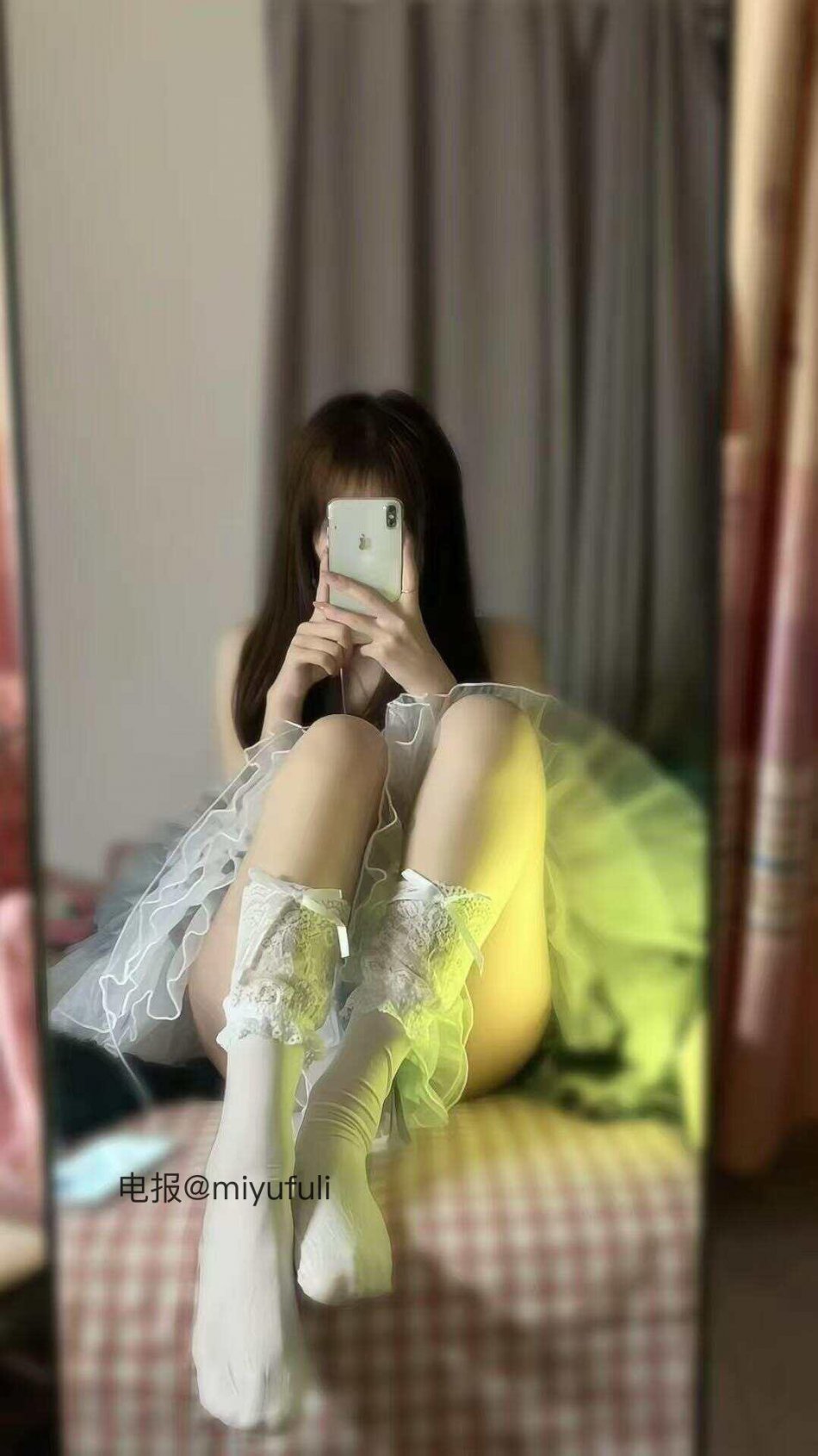 莹莹iio 2025-09-10 10:52:51 还是第一次穿这种袜子 第3张