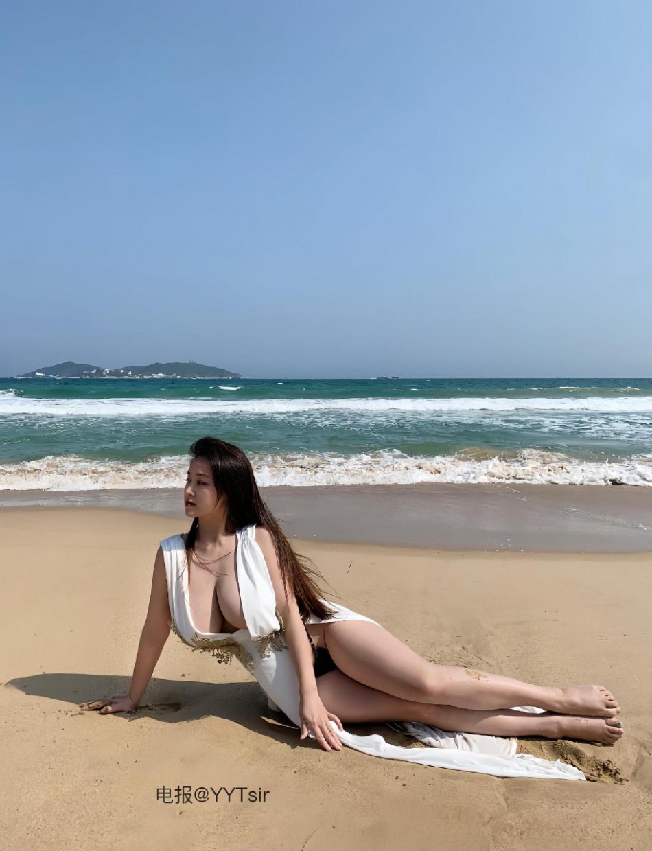 成都朵朵 2025-09-06 22:10:37 【福利贴】怕被和谐，所以要抓紧时间☺️