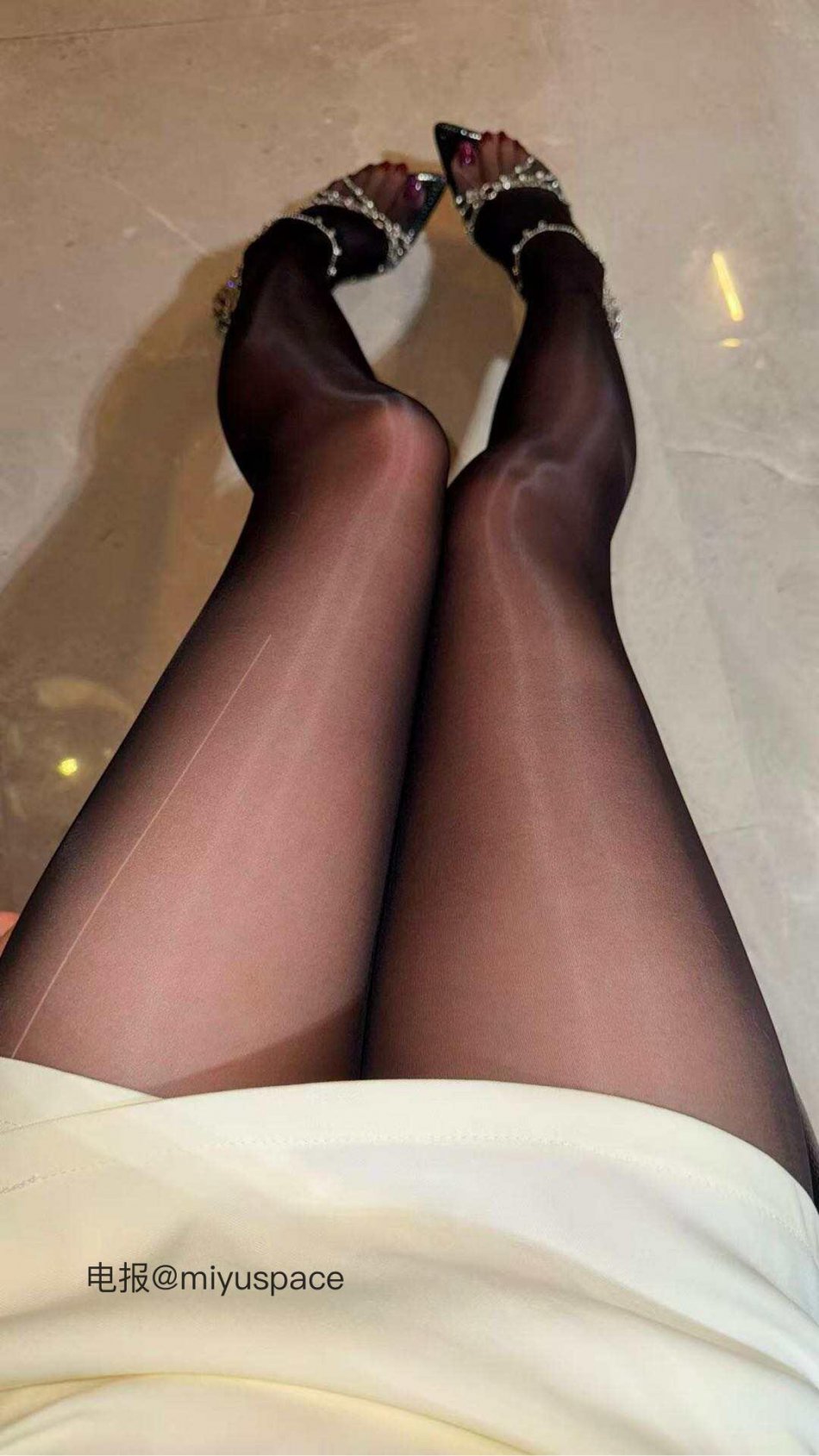 兔妮妮 2025-09-09 16:12:05 爱情经不起等待,叫我宝贝就现在😋26p 第13张