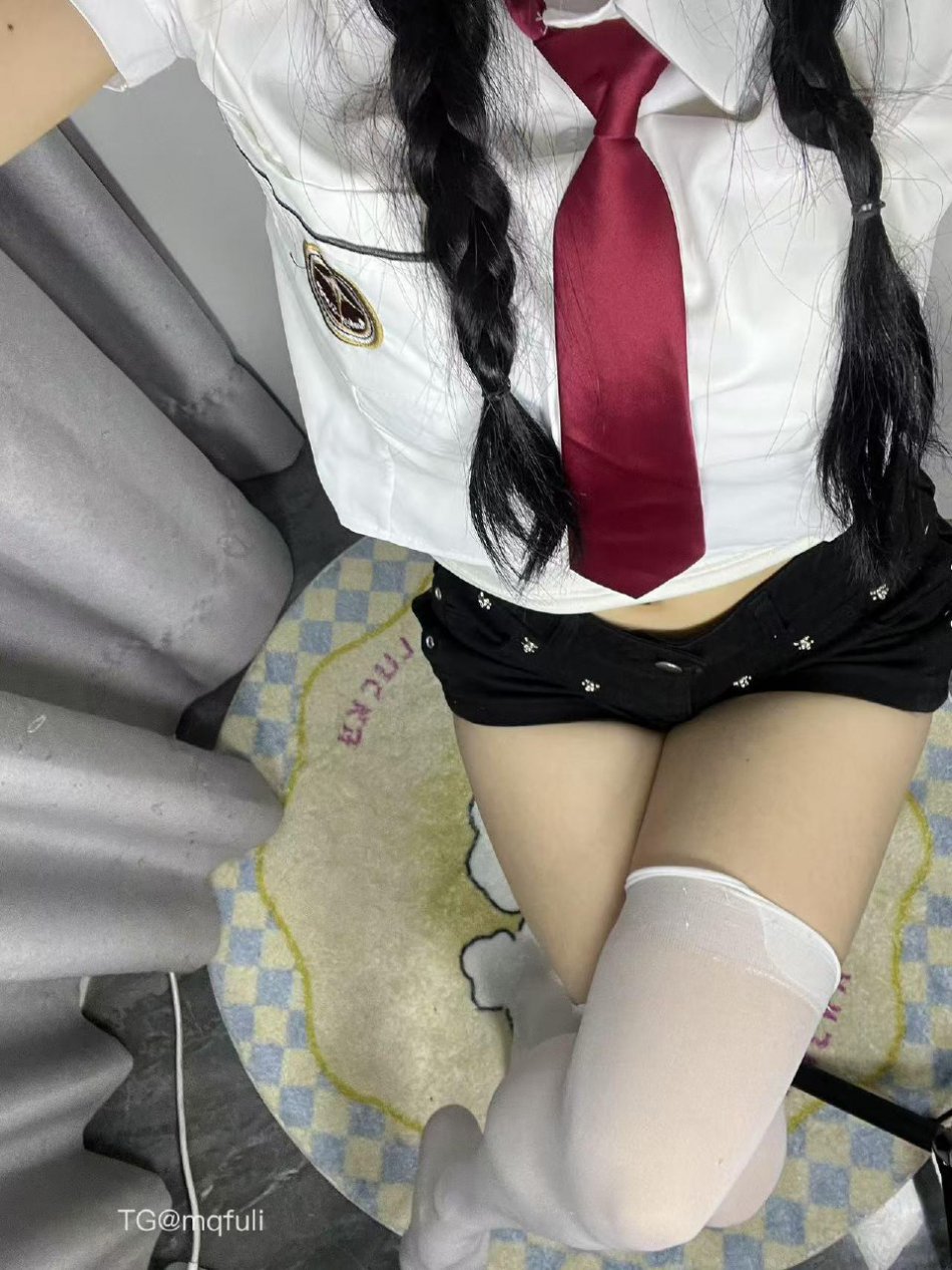 小熊大王 2025-09-15 00:35:47 那就一直说明天见 直到真的明天见^ω^ 第3张
