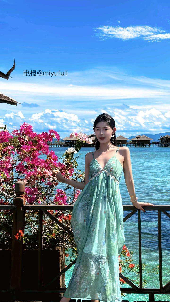 草莓熊啵啵 2025-09-15 18:26:00 谁催的更新来啦