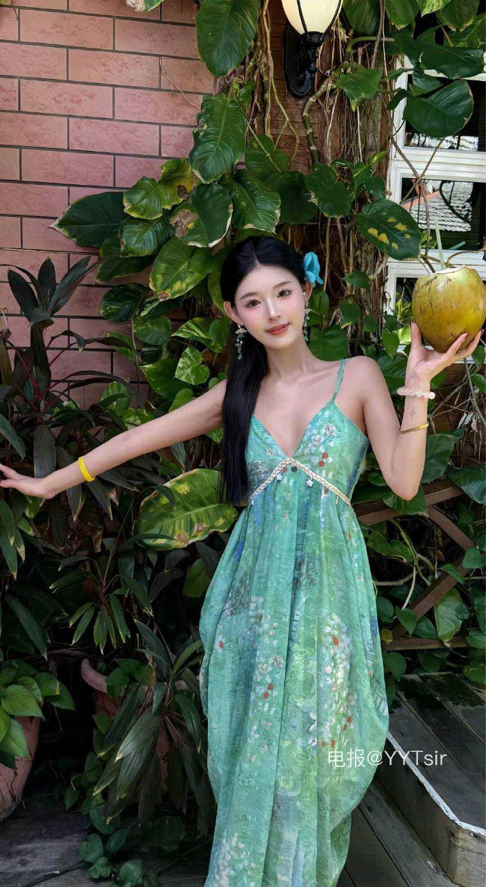 草莓熊啵啵 2025-09-15 18:26:00 谁催的更新来啦