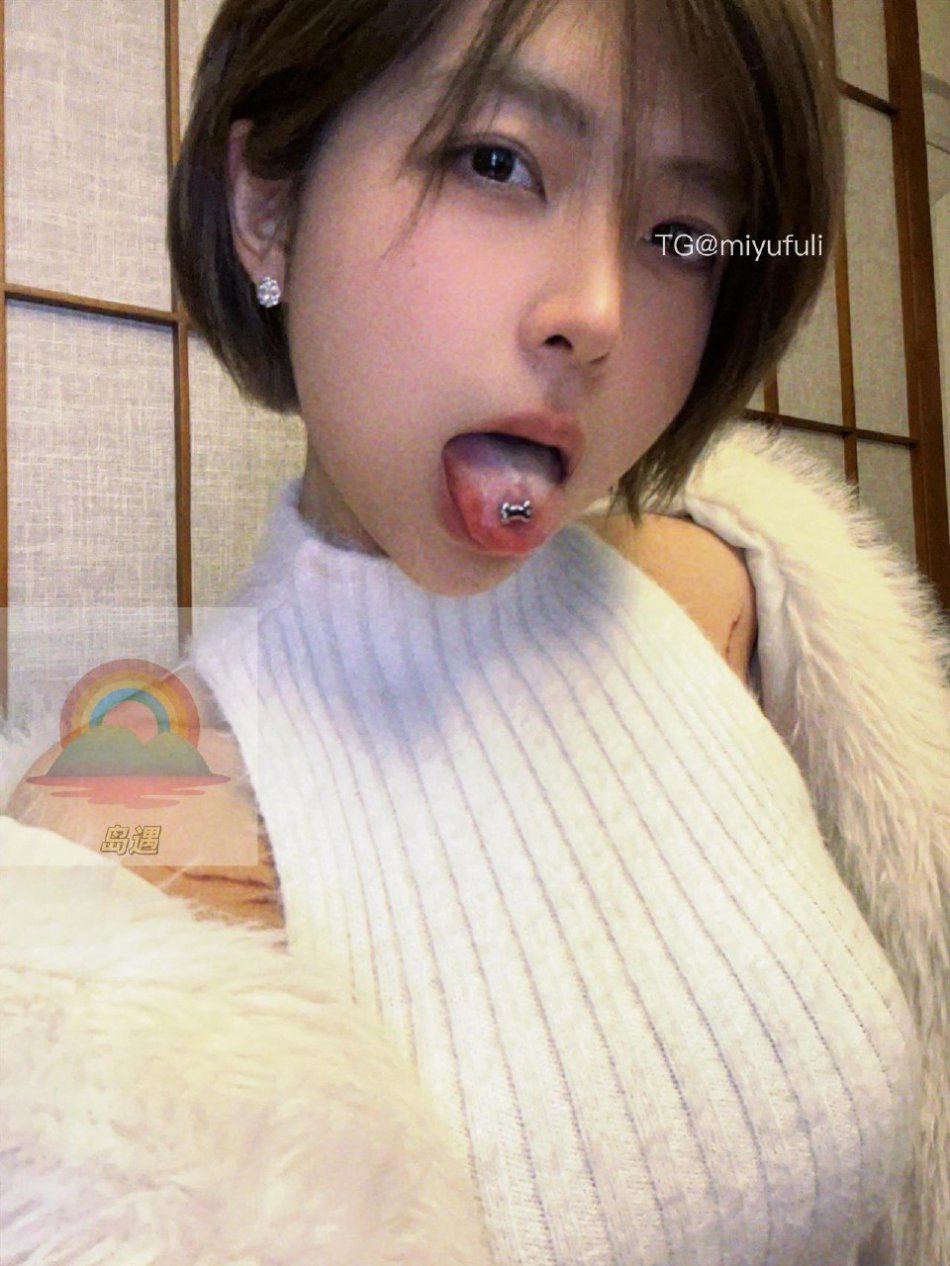 短发那只猫 2025-09-19 11:25:19 用你的冷暴力给我降降温吧,我快烧着了🔥 第2张