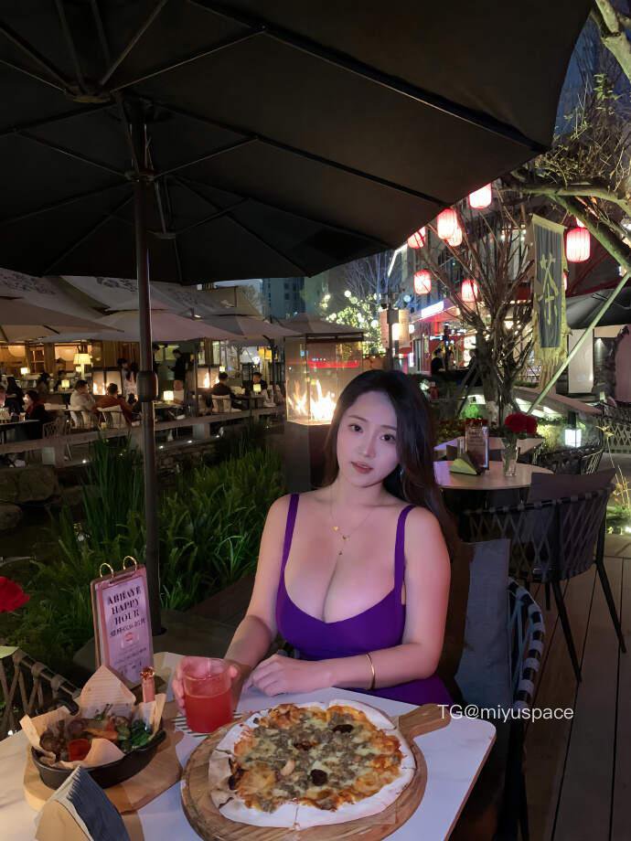 成都朵朵 2025-09-19 18:27:36 你拿不下我？