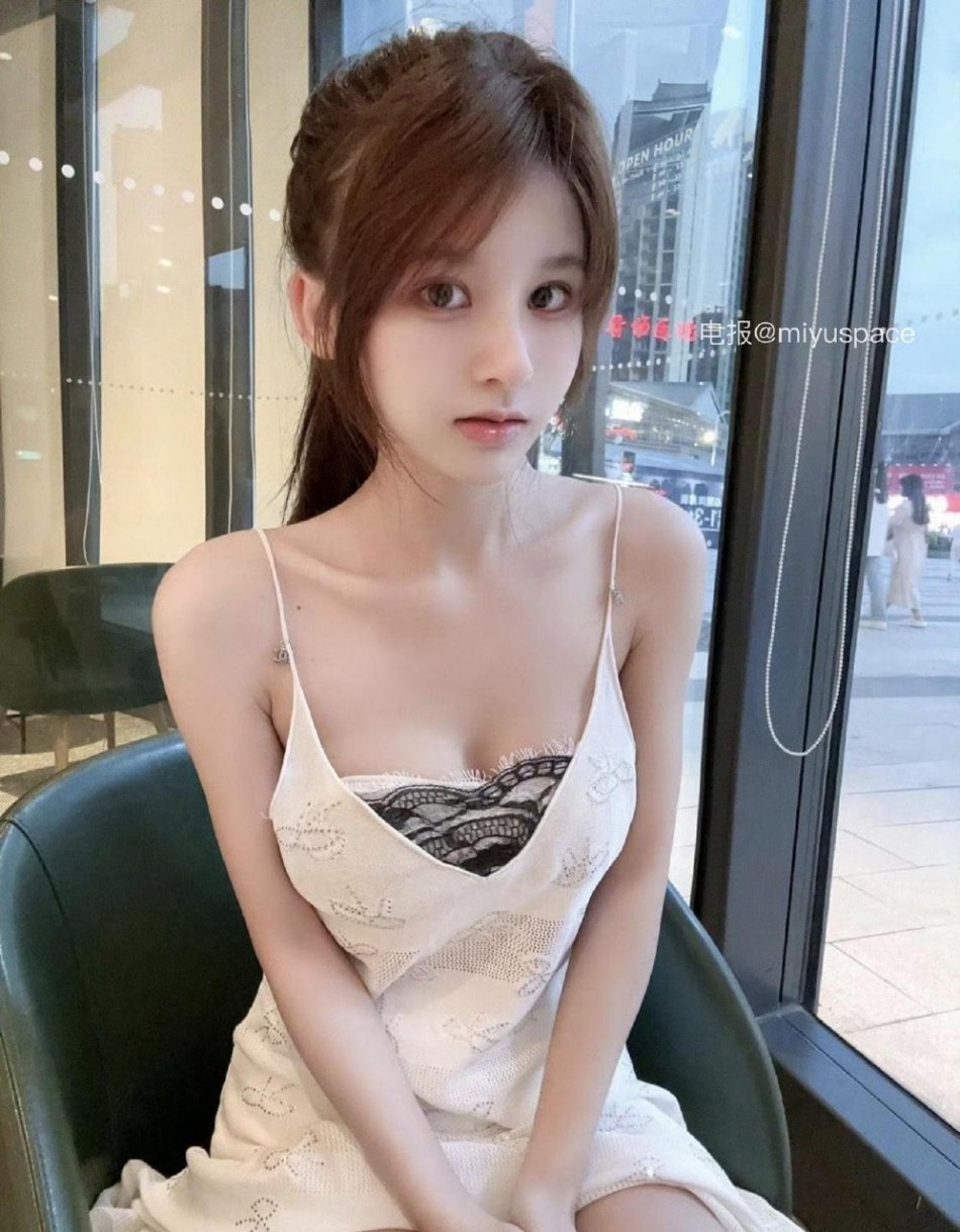 小熊酱 2025-09-23 11:34:15 叶虽然凋零了,却自始至终都是如此美丽