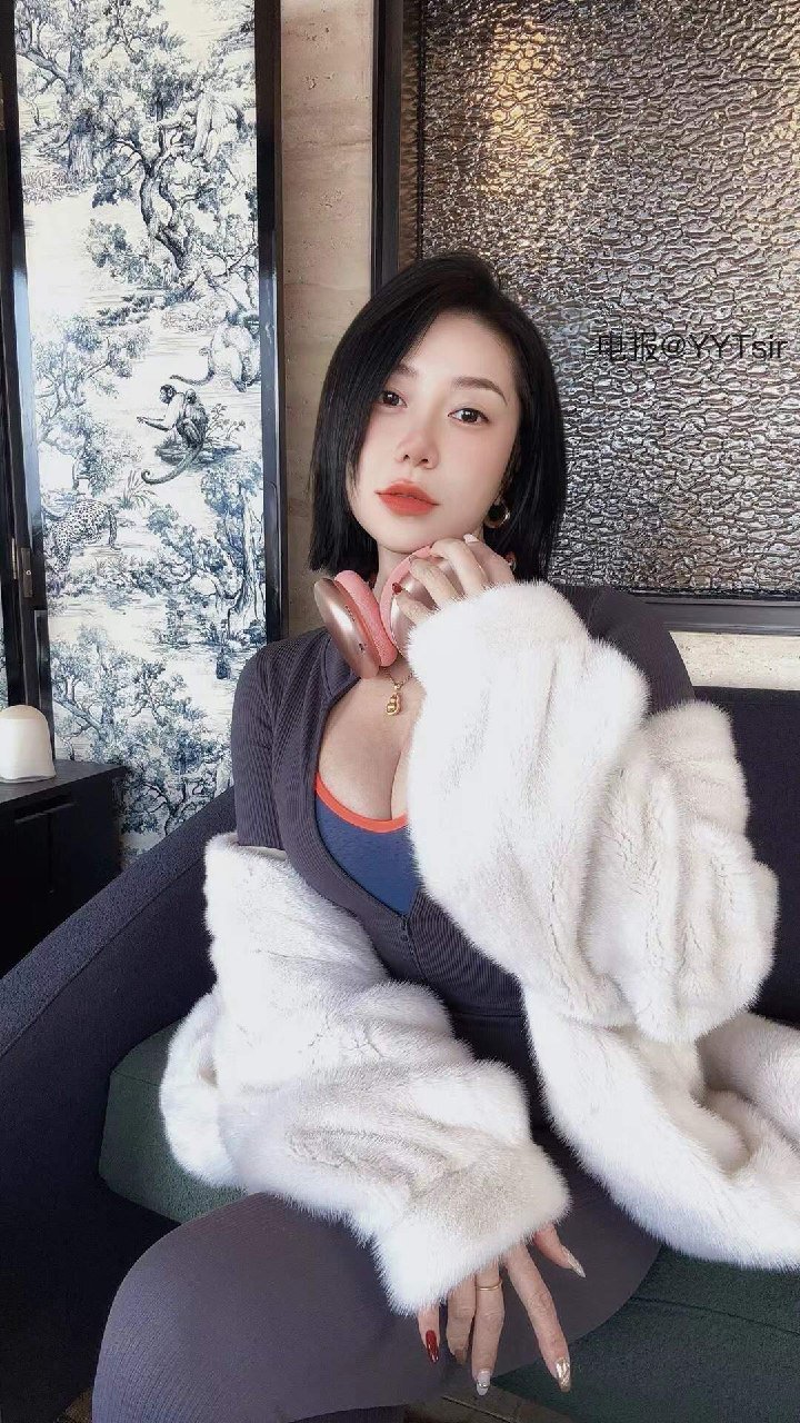 鹿瑶 2025-09-23 16:00:33 烦恼置身事外