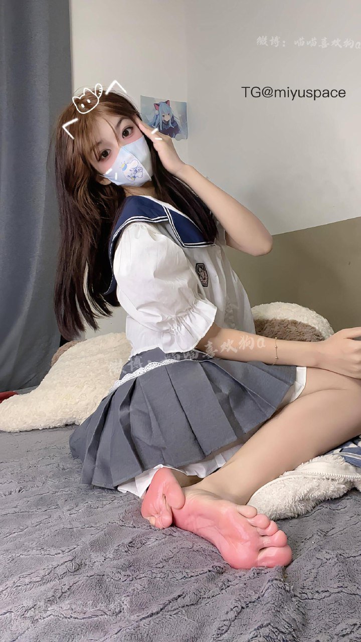 喵喵喜欢狗 2025-09-24 02:55:17 替你尝过了草莓味哒宝宝😜 第5张