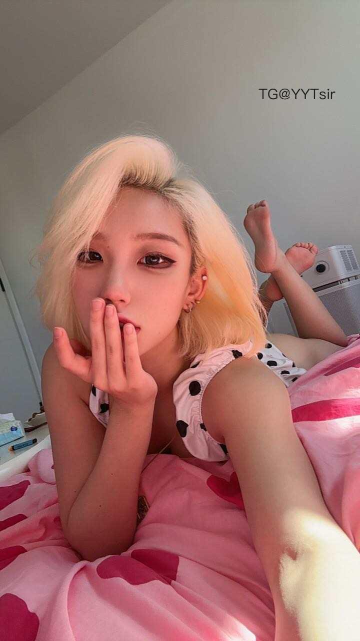 纯种阿江 2025-09-24 10:24:06 性格确实有问题，但是我长得漂亮，所以问题不大