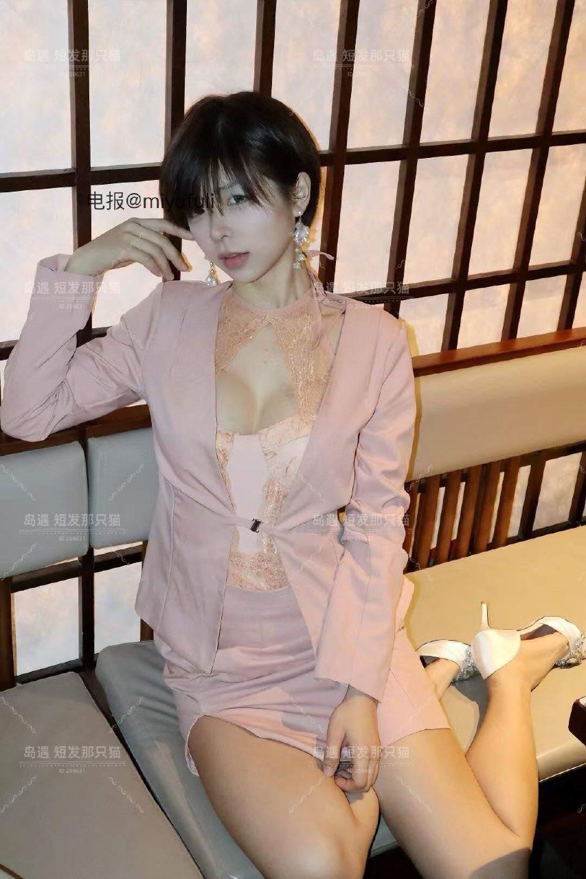 短发那只猫 2025-09-28 11:50:07 觉得好看的扣1,觉得不好看的扣眼珠子 第8张