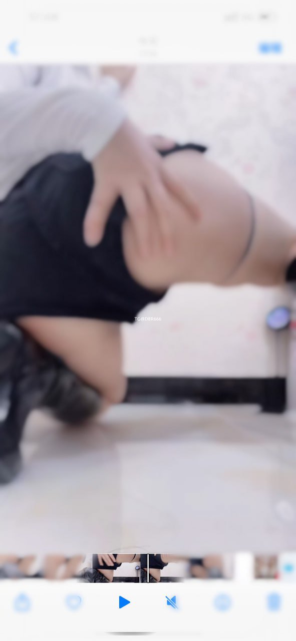 姐姐_LaLion 2025-09-30 16:08:28 照片合集 354p 第317张