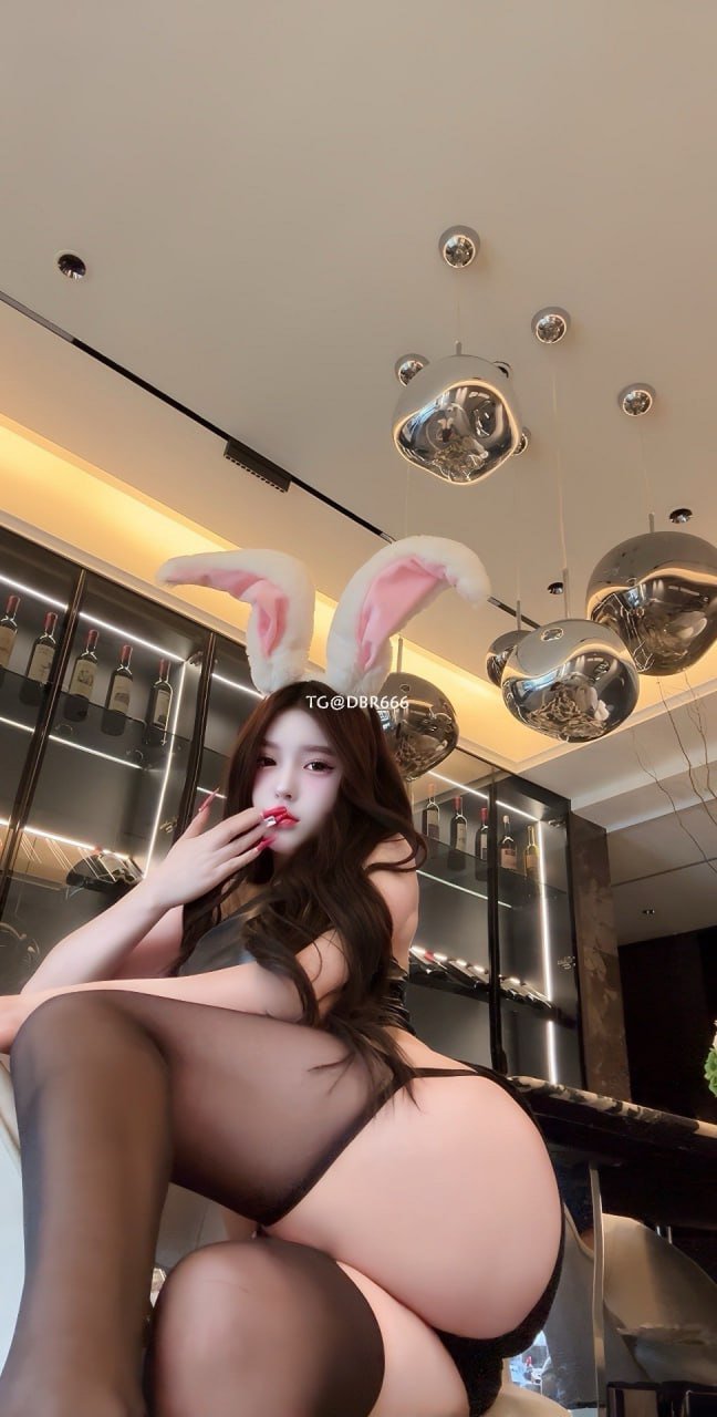 金酱酱 2025-09-30 19:55:34 照片资源合集 113p 第104张