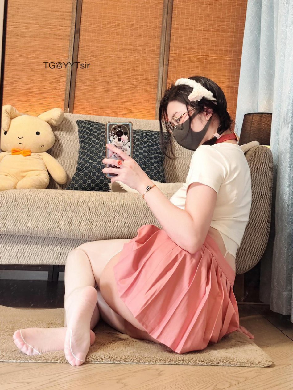 Naimi奶咪 2025-09-26 16:09:38 不要和我吵架 否则我容易一嘴巴子亲上去