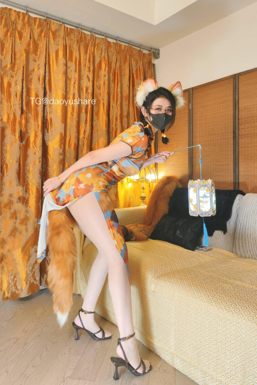 Naimi奶咪 2025-09-26 16:27:38 答应我，睡不着的时候可以打给我