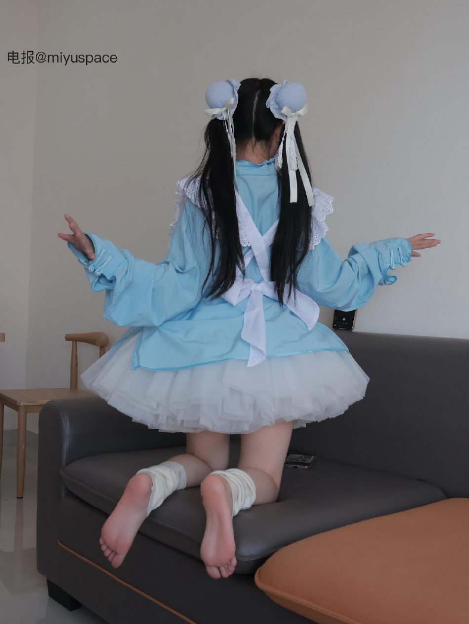 小兮有点宅 2025-09-28 10:34:44 今天不是Hello Kitty是Hello baby 第2张