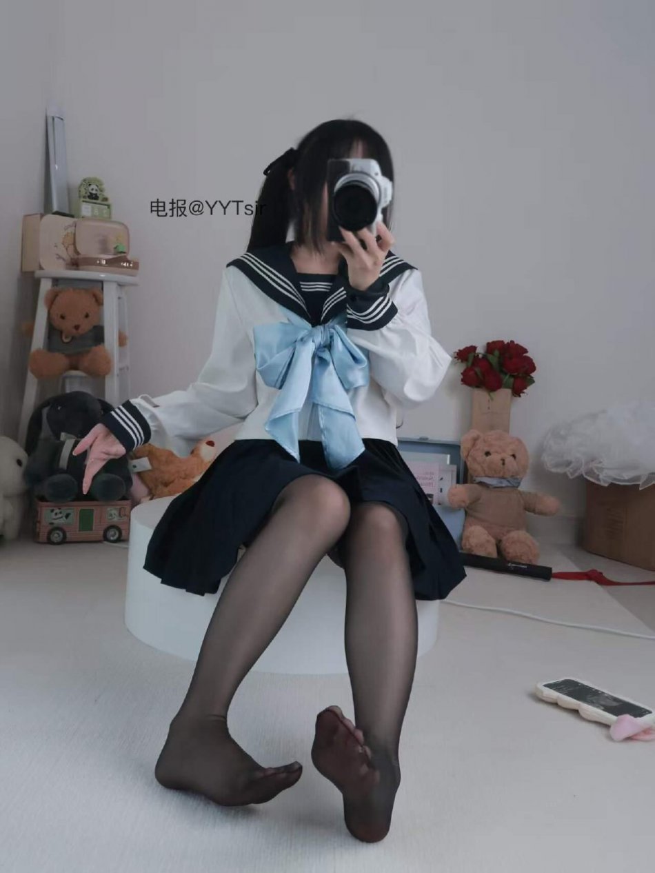 小兮有点宅 2025-09-28 01:00:18 爱我就忘了地球上其他30亿女孩 第2张