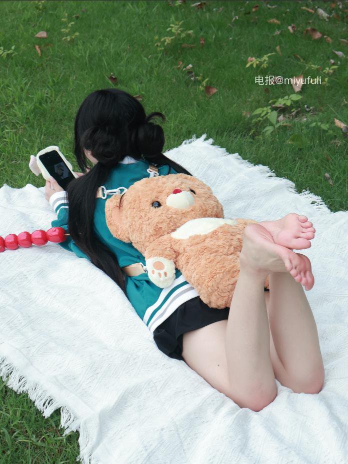 小兮有点宅 2025-09-28 00:59:20 大师我没有被他骗得团团转 我只是天生爱转圈🥺 第3张