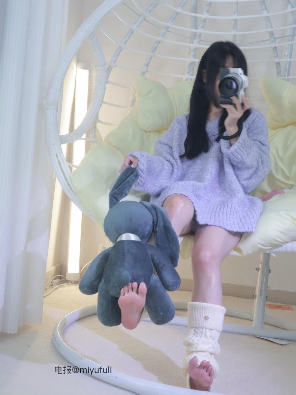 小兮有点宅 2025-09-28 15:55:38 晚安这个词太暧昧了 只准你对我讲 第6张