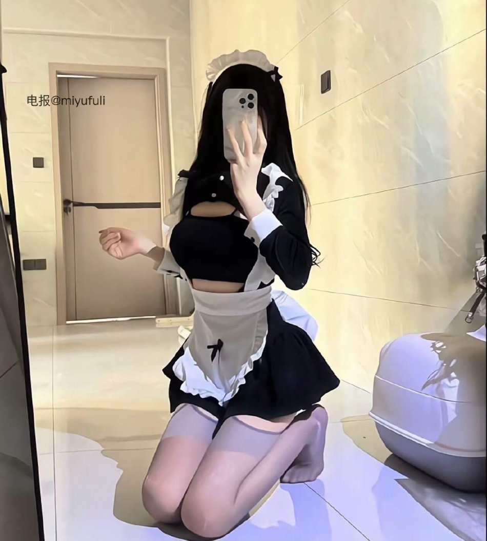 月岛冬 2025-09-12 00:20:36 喜欢黑还是紫🥰 第1张