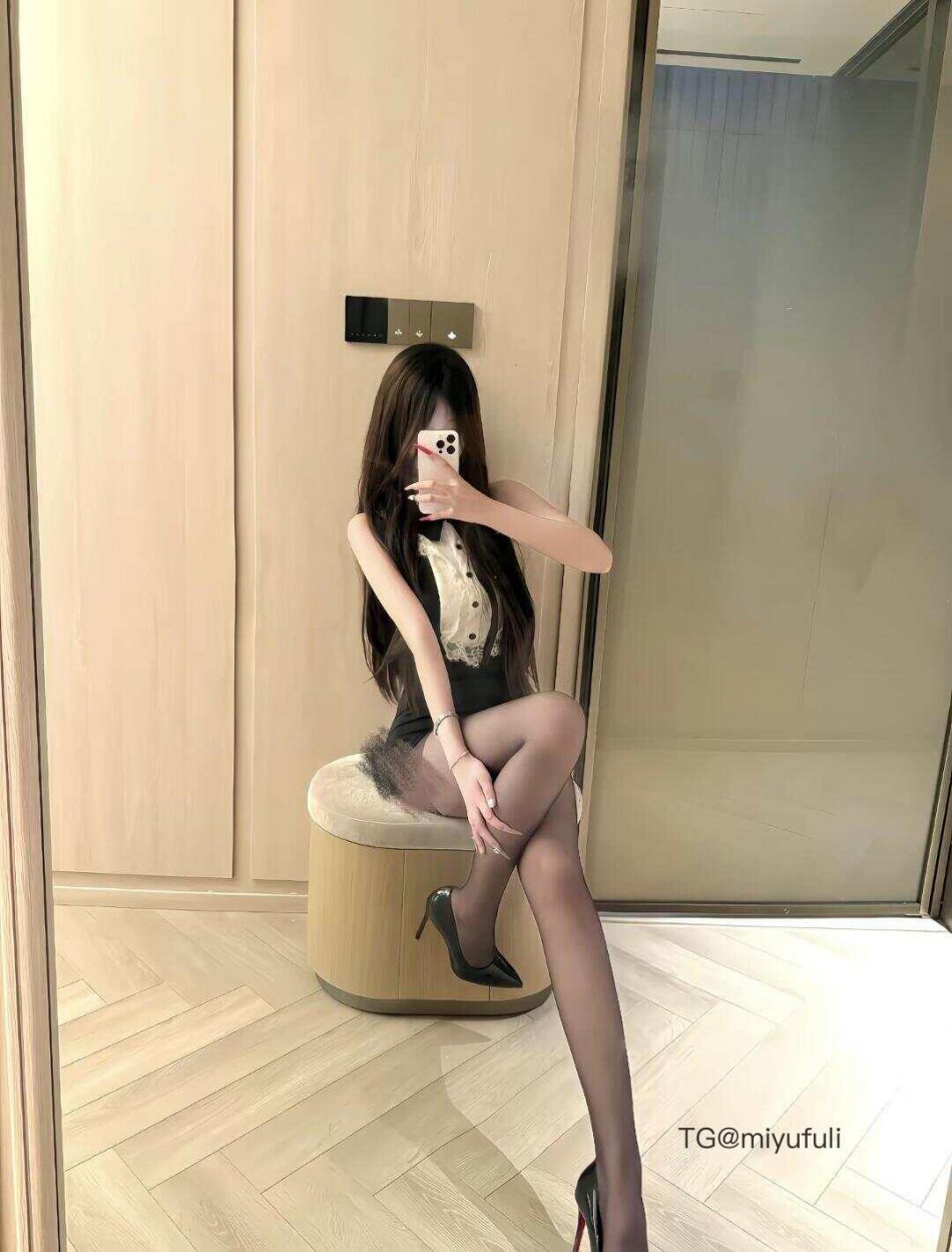 把男人夹到哭 2025-09-24 23:10:43 谁来给我擦擦镜子