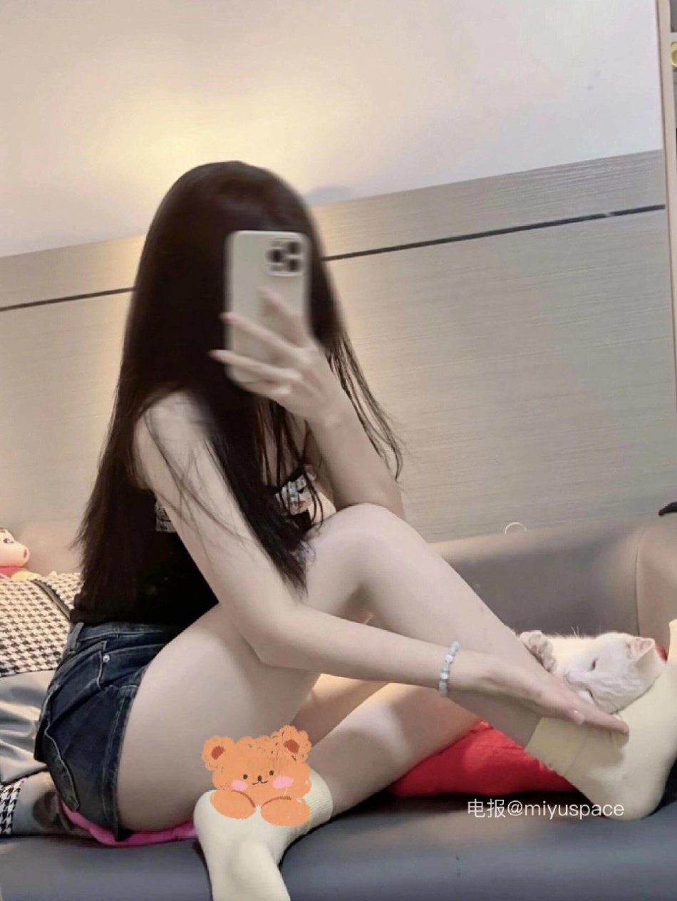 把男人夹到哭 2025-09-24 23:10:03 想我了就打给我