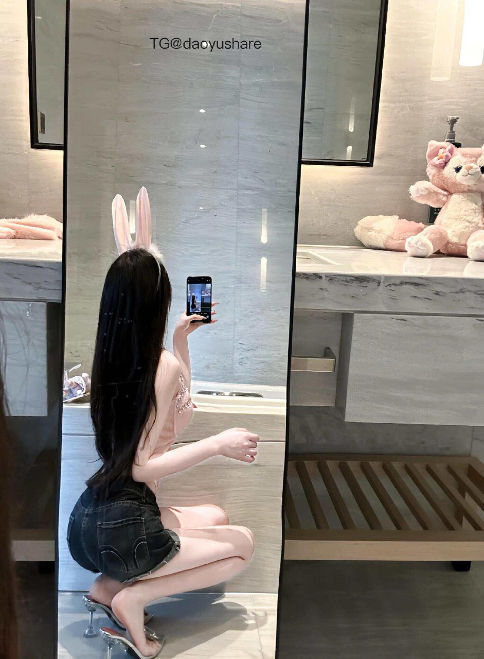 alice琪宝 2025-09-03 19:40:27 照片35p 第2张